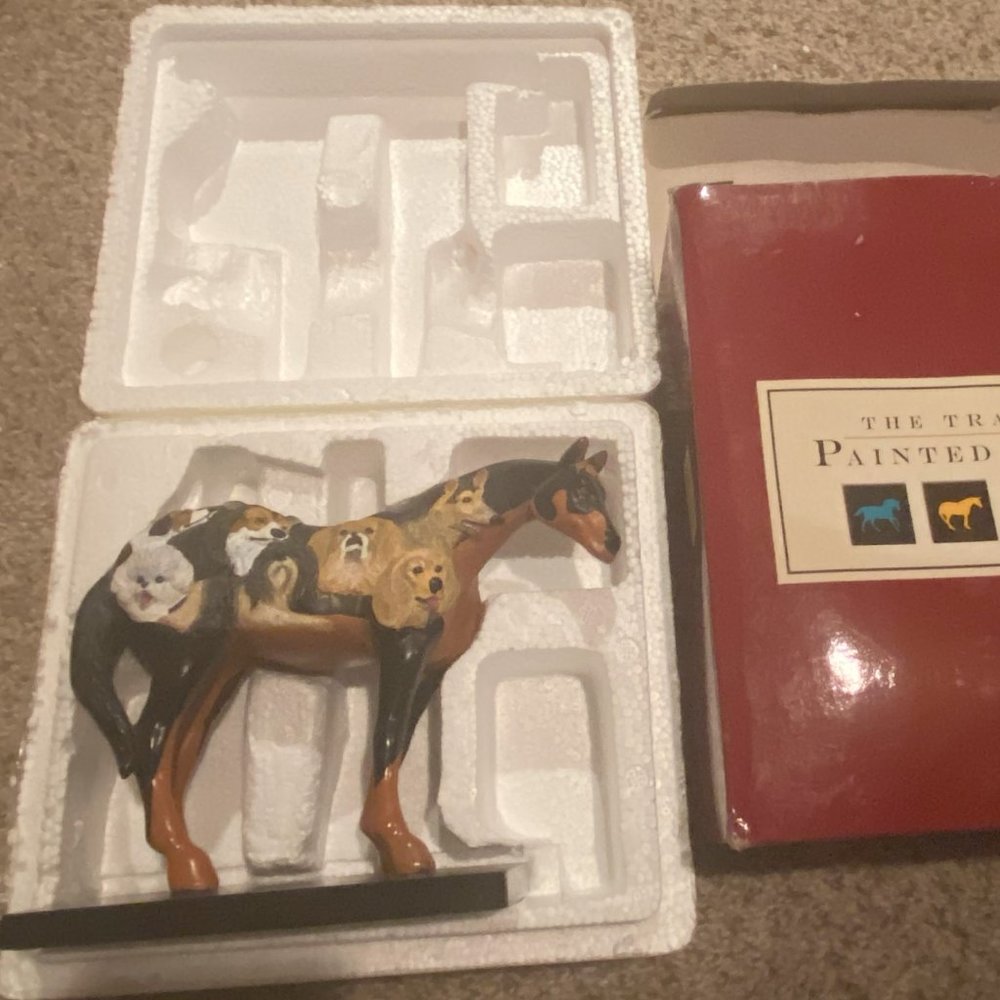 Trail of Painted Ponies 12231 "Dog and Pony Show" 3E/5511 with box